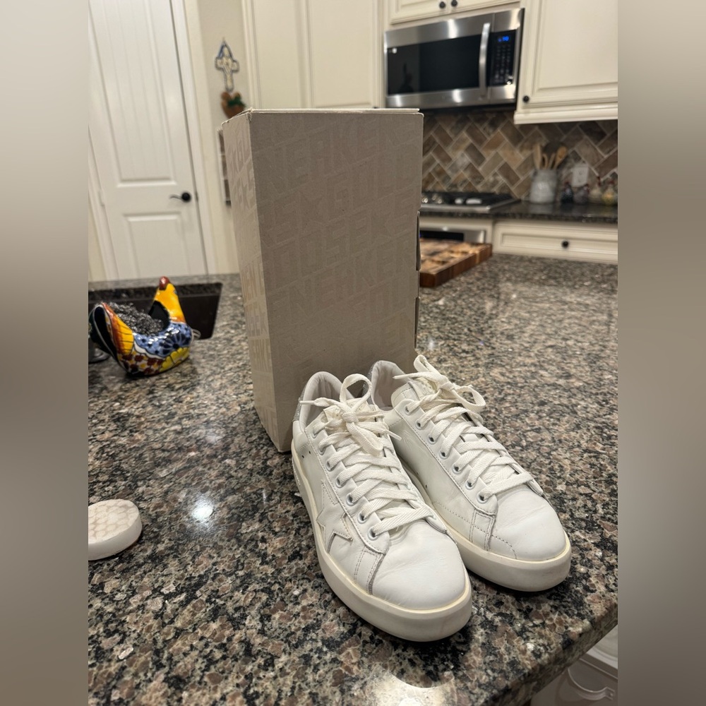 GG Purestar Italian Leather Sneakers Glittery Silver Heel Tab MAKE ME AN OFFER